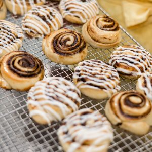 Cinnamon Rolls 6 Pack