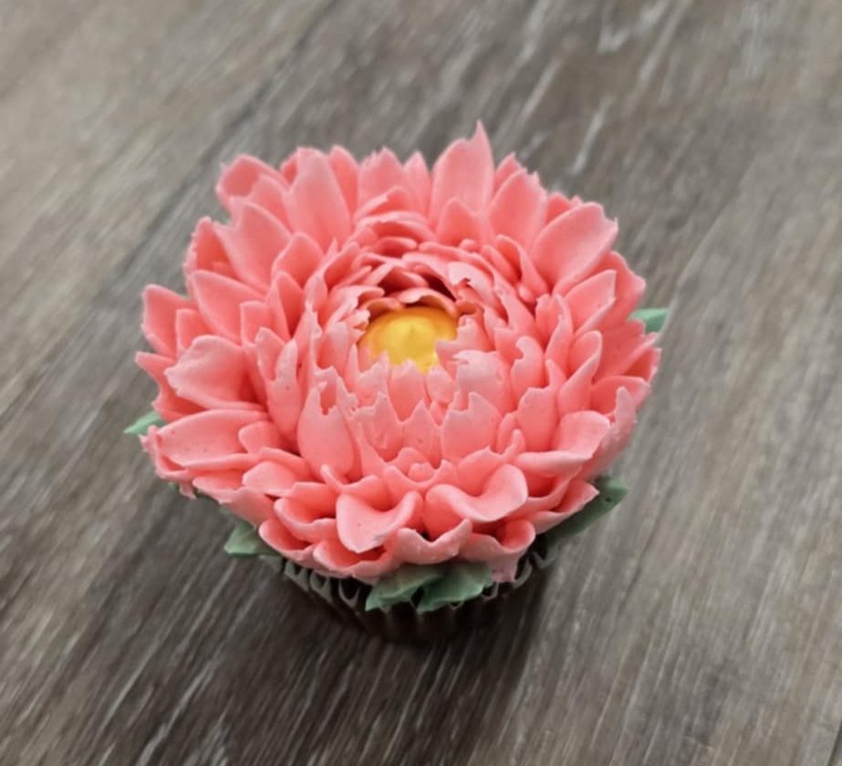 Floral Cupcakes - 1 Dozen - Image 2