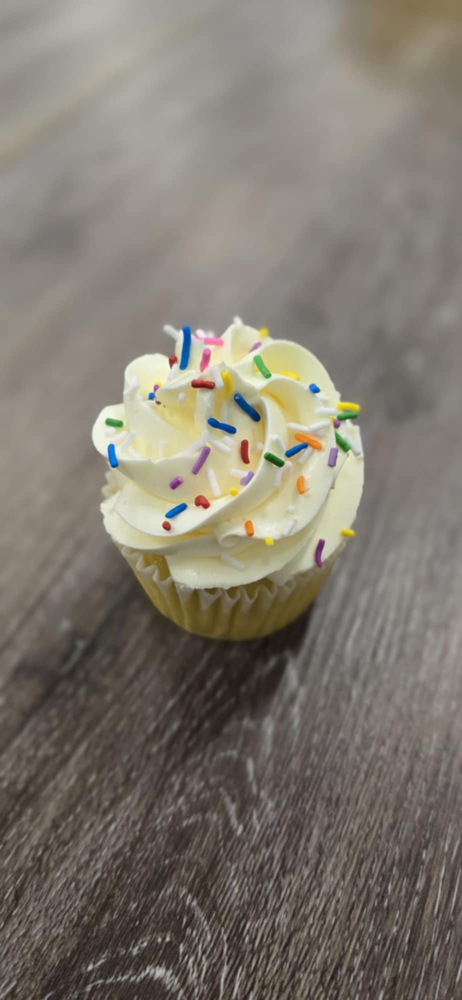 Cupcakes - 1 Dozen - Image 4